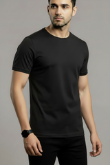 Black Men's Basic Tee – Model Photo
